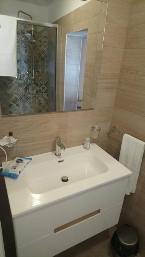 Mareluna Rooms Margherita Di Savoia Exterior foto