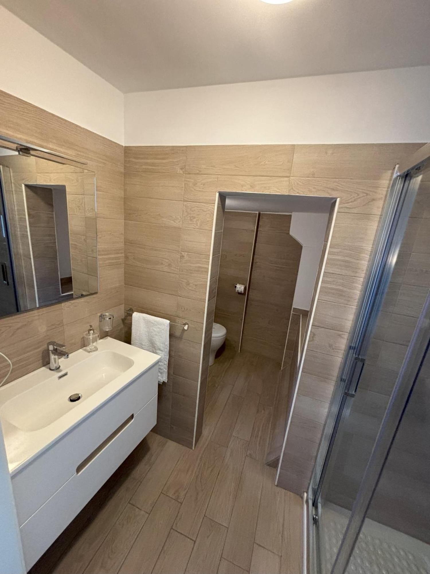 Mareluna Rooms Margherita Di Savoia Exterior foto
